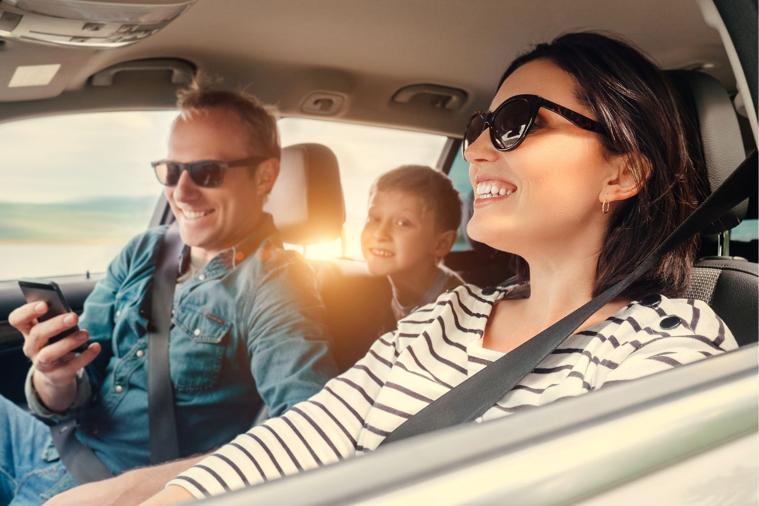 Hörspaß im Urlaub: Die besten Hörbücher auf Reisen