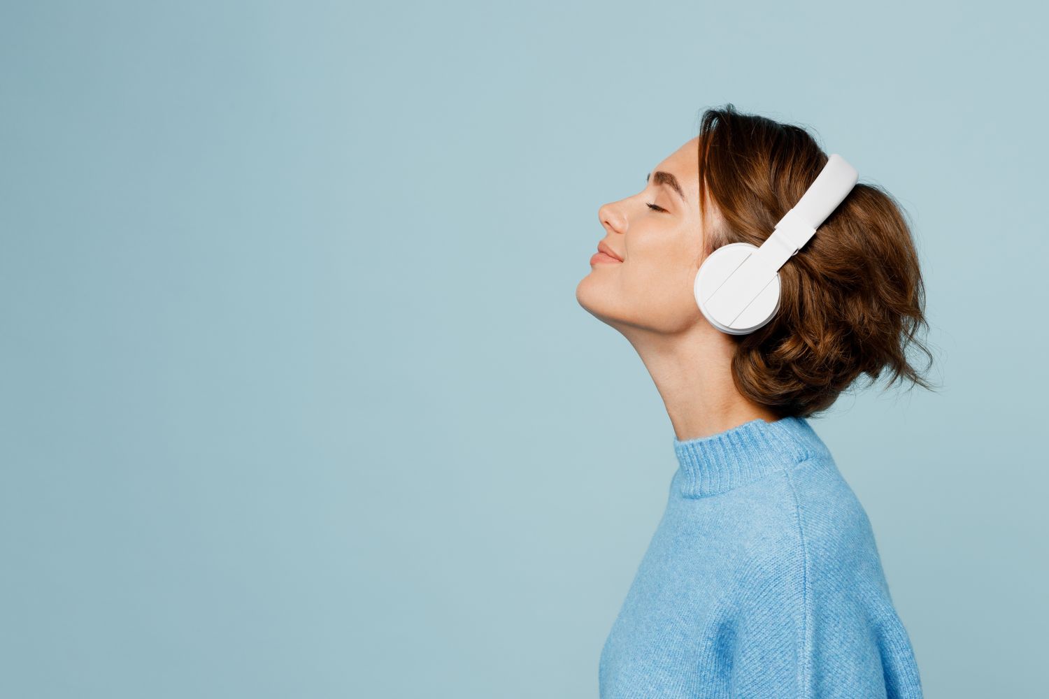 Dankbarkeit macht glücklich: Top Hörbücher und Podcasts für positives Denken