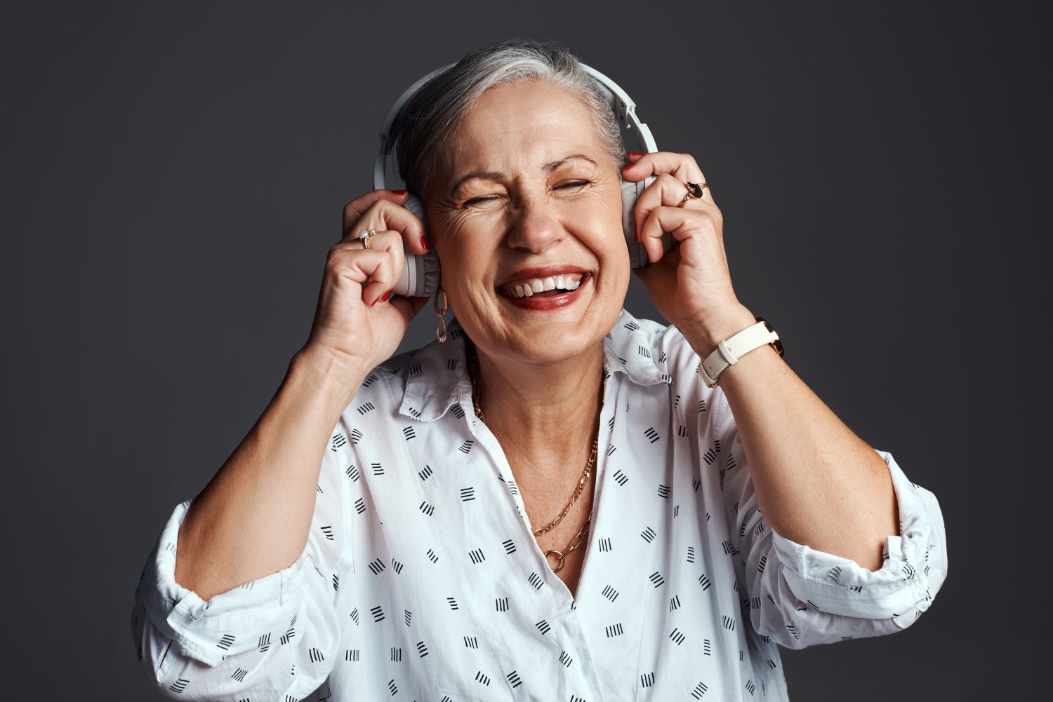 Lachen garantiert: Die besten Comedy-Hörbücher und Podcasts